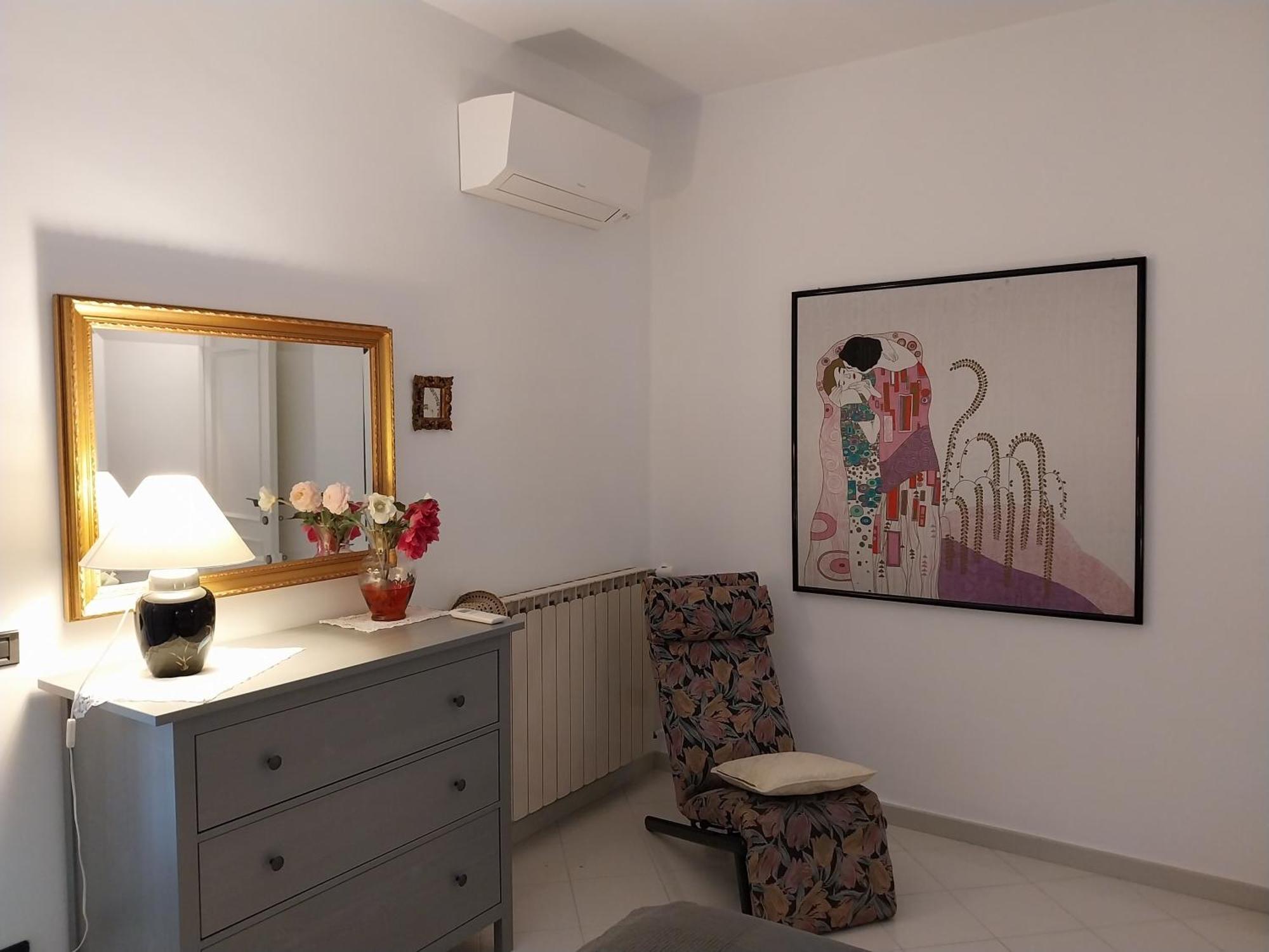 Casa Margherita - Holiday Home ฟอนดี ภายนอก รูปภาพ